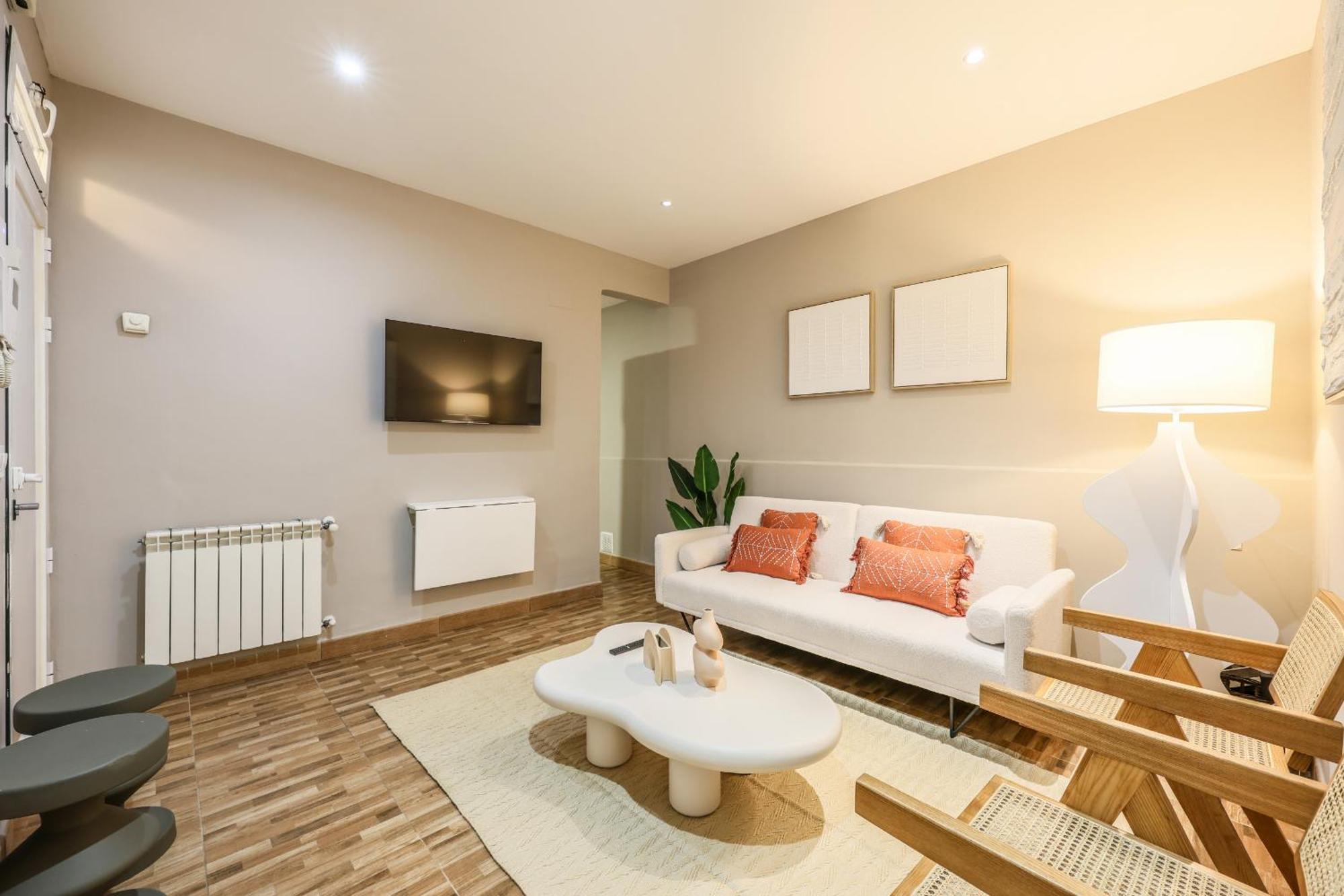 Nuevo Apartamento Funcional En Chamberi Madrid Exterior photo