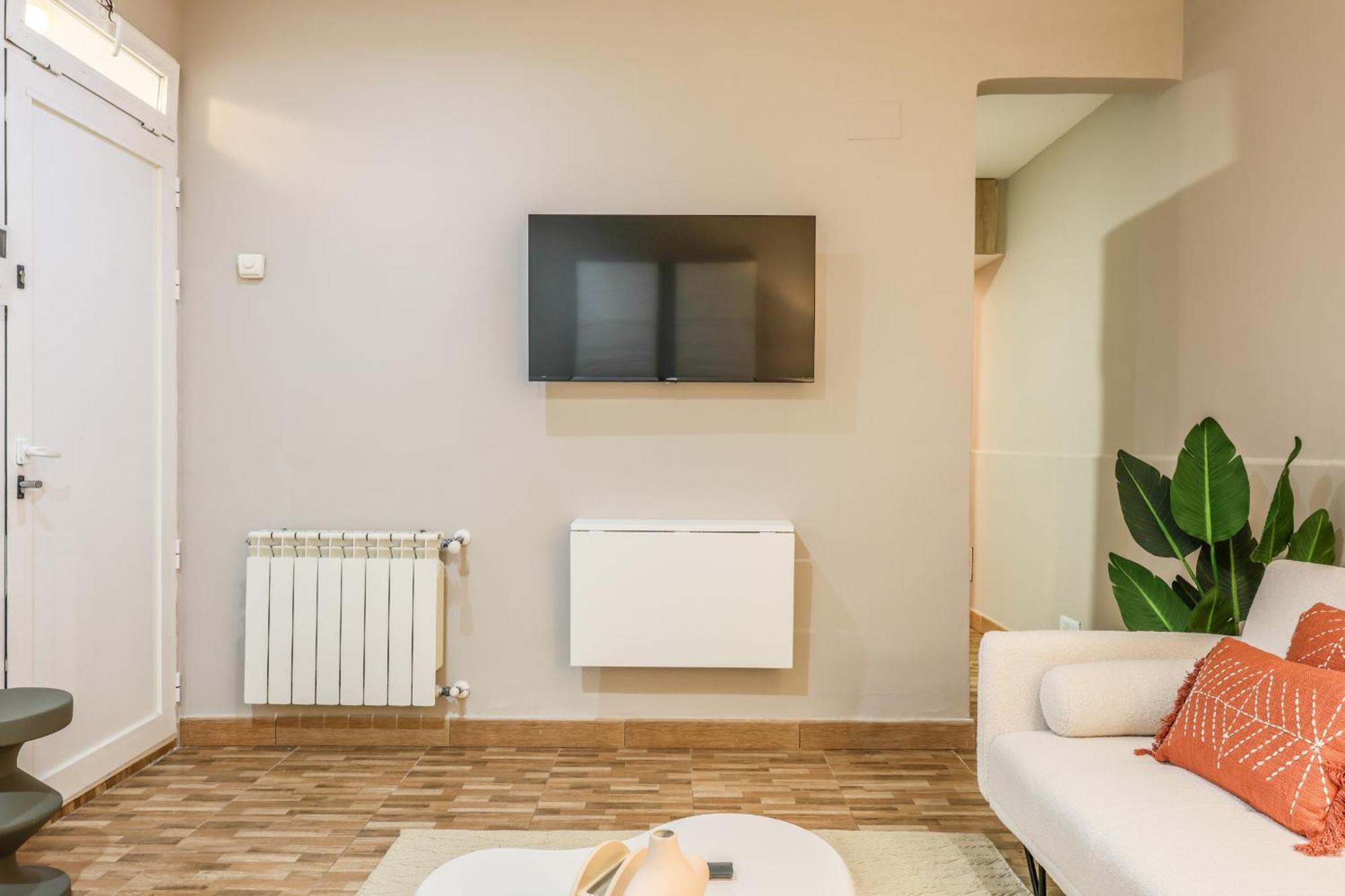 Nuevo Apartamento Funcional En Chamberi Madrid Exterior photo