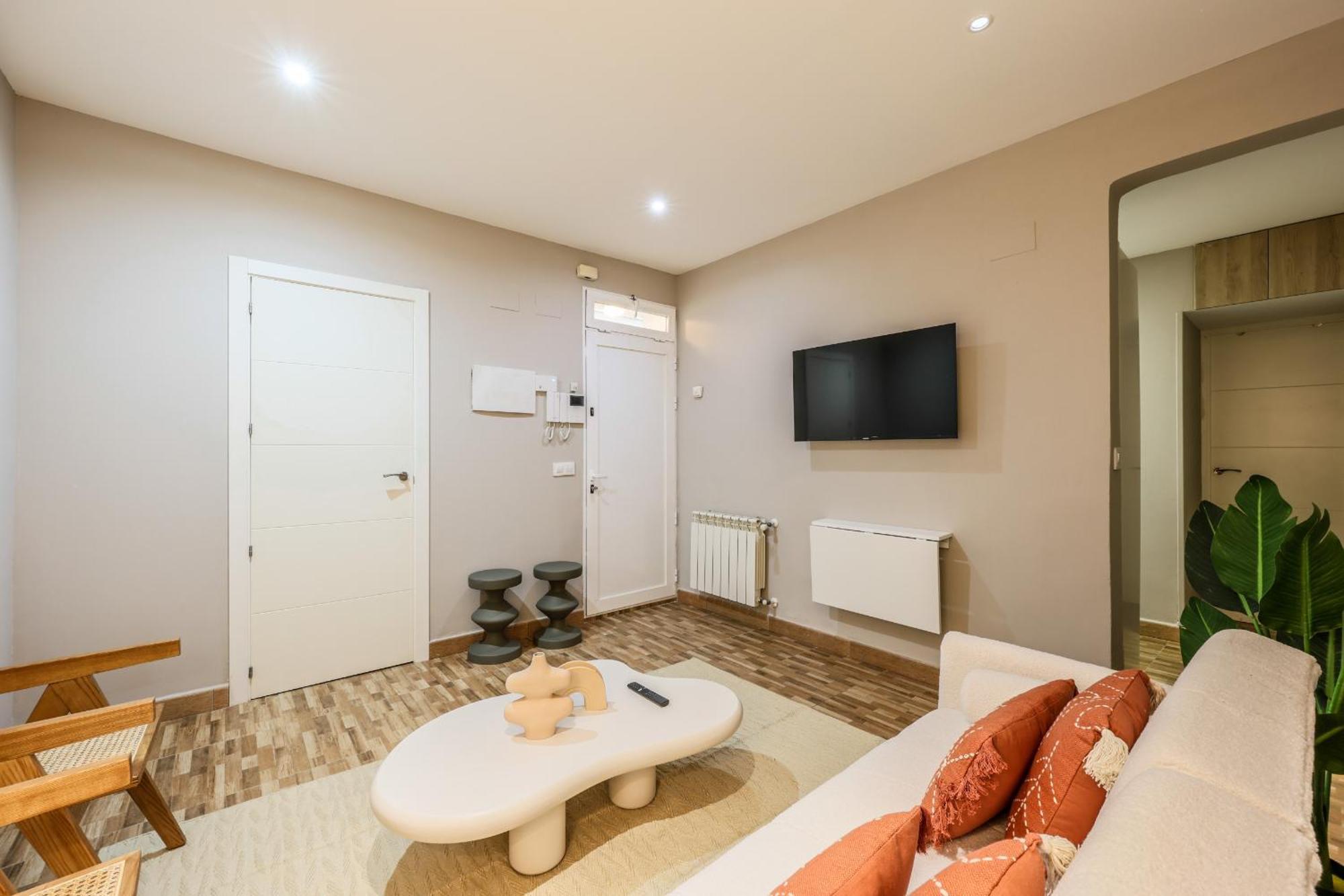 Nuevo Apartamento Funcional En Chamberi Madrid Exterior photo